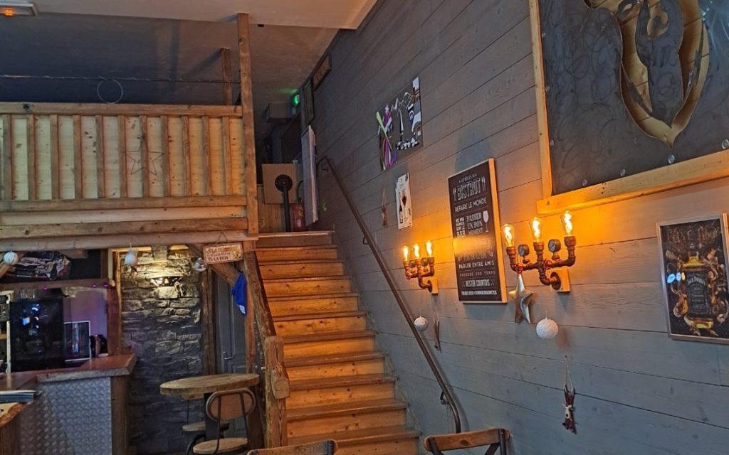 BAR RESTAURANT LICENCE IV STATION VILLAGE — photo 10