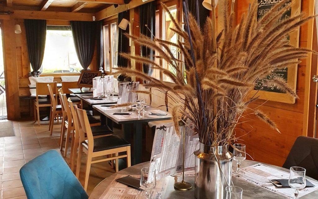 BAR RESTAURANT FRONT DE NEIGE — photo 6