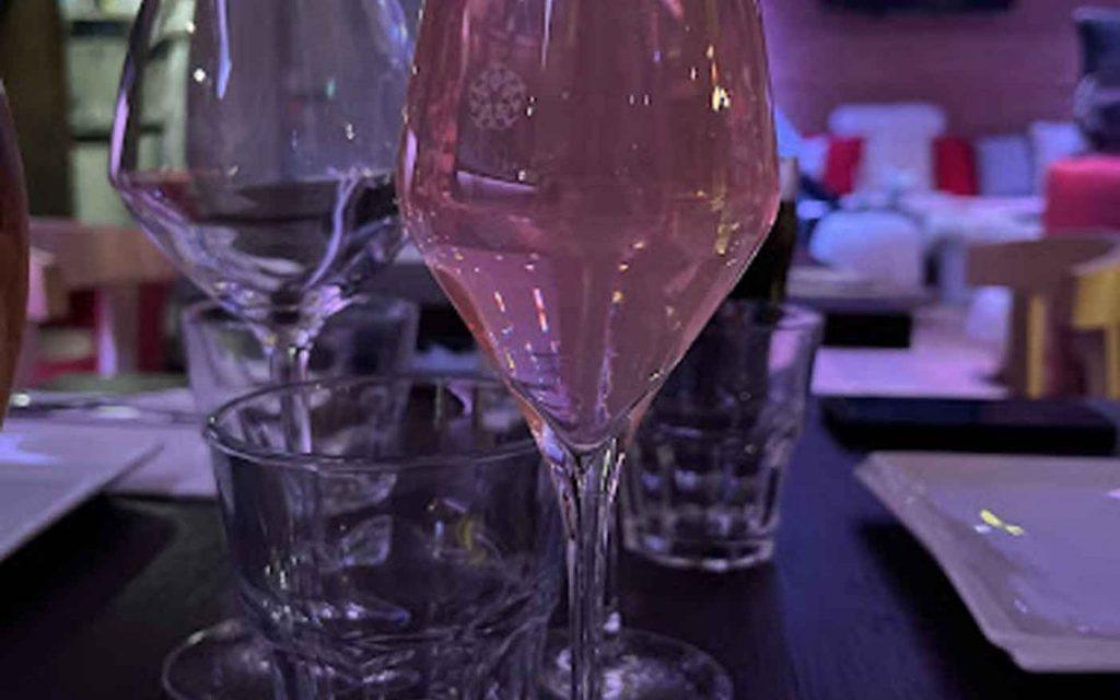 RESTAURANT LICENCE IV EN ALTITUDE — photo 2