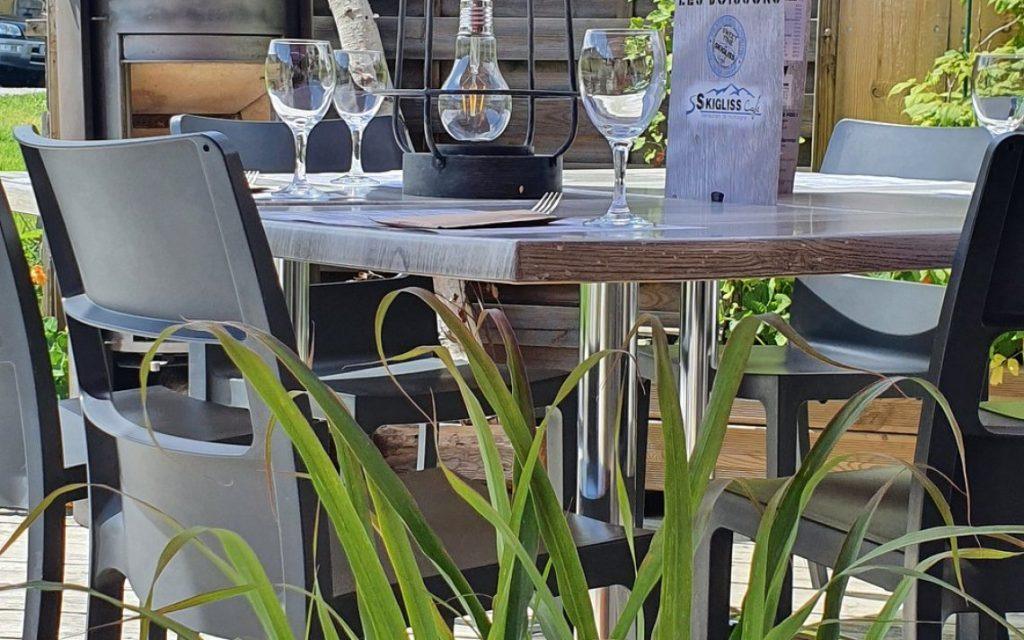 BAR RESTAURANT FRONT DE NEIGE — photo 4