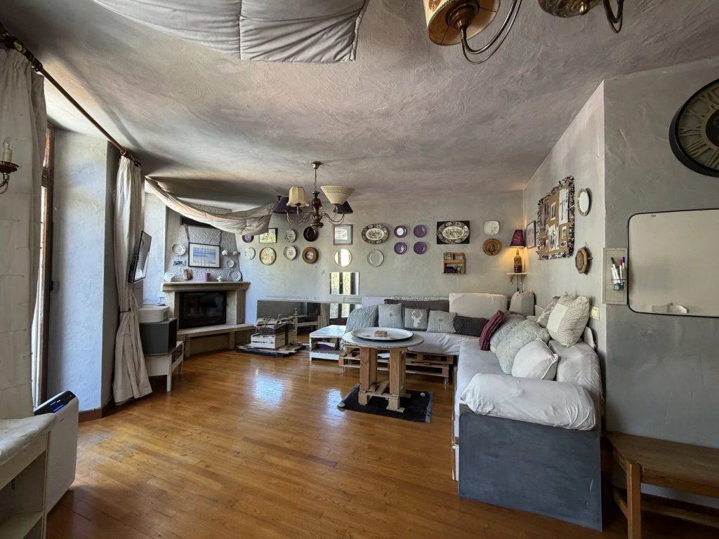 Appartement T3 – 70 m² – Centre de Moûtiers — photo 1