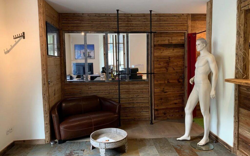 LOCAL COMMERCIAL SAINTE FOY TARENTAISE — photo 4