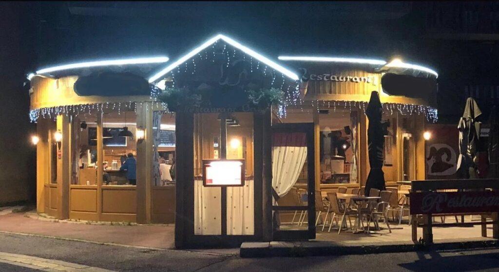 RESTAURANT FRONT DE NEIGE  STATION INTERNATIONALE — photo 3