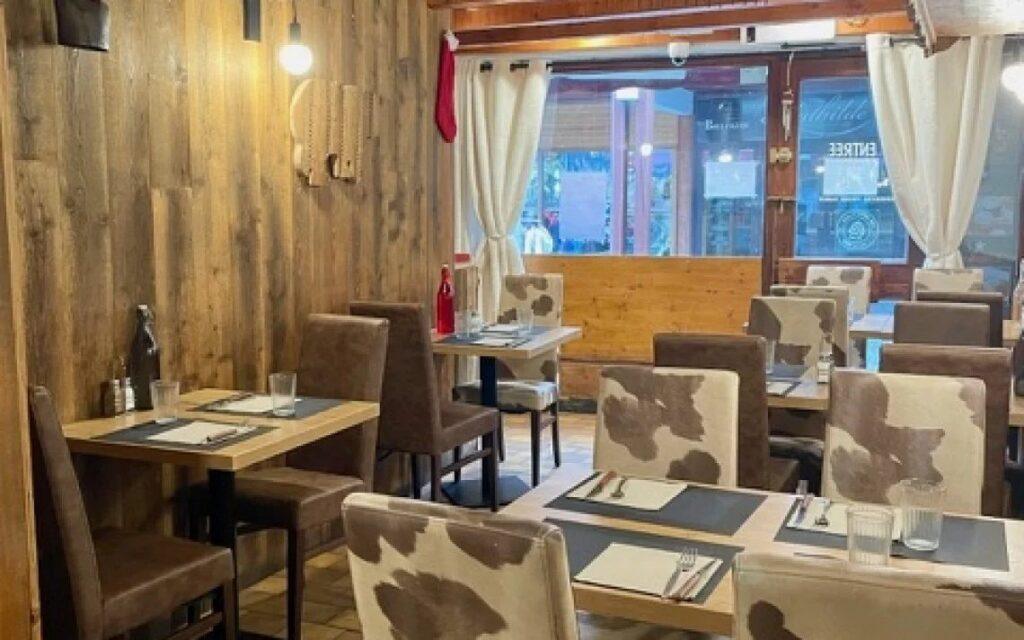 PARADISKI BAR RESTAURANT — photo 2
