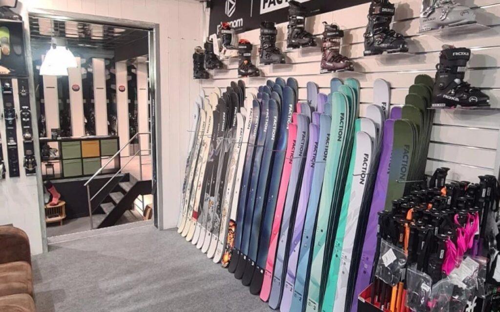 MAGASIN DE SPORTS LOCATION DE SKIS — photo 4
