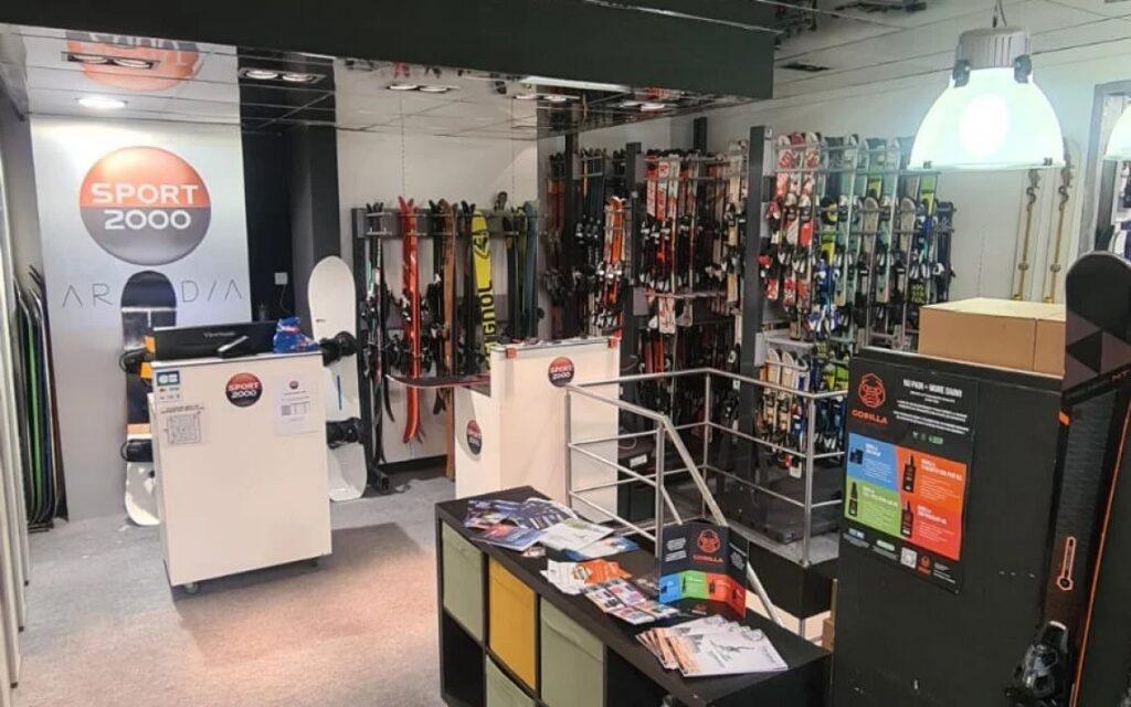 MAGASIN DE SPORTS LOCATION DE SKIS — photo 2